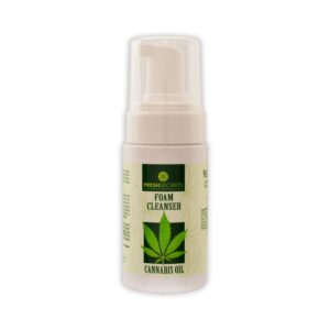 Fresh Secrets Čistiaca pena s výťažkom z konope  Fresh Secrets Face Foam Cleanser With Cannabis
